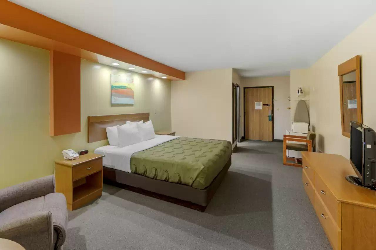 Quality Inn Hamilton エクステリア 写真